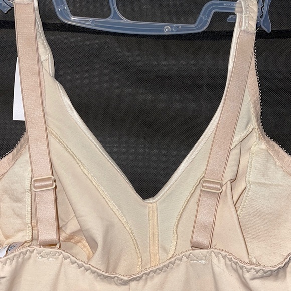 Women’s Shape-wear Bodysuit - Picture 3 of 5